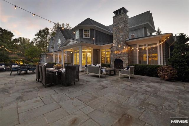 29 McGrath Drive, Cresskill, NJ 07626