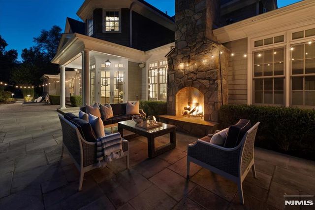29 McGrath Drive, Cresskill, NJ 07626