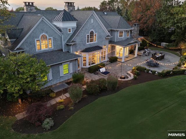 29 McGrath Drive, Cresskill, NJ 07626