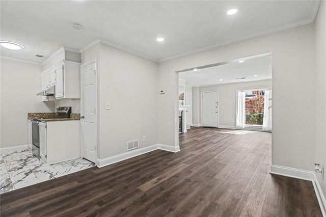 161 Holcomb Ferry Road, Roswell, GA 30076