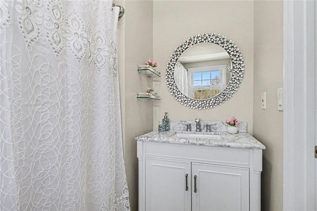 161 Holcomb Ferry Road, Roswell, GA 30076