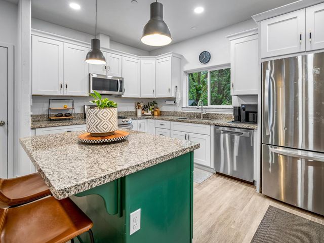 3214 Gerle Ave, Placerville, CA 95667