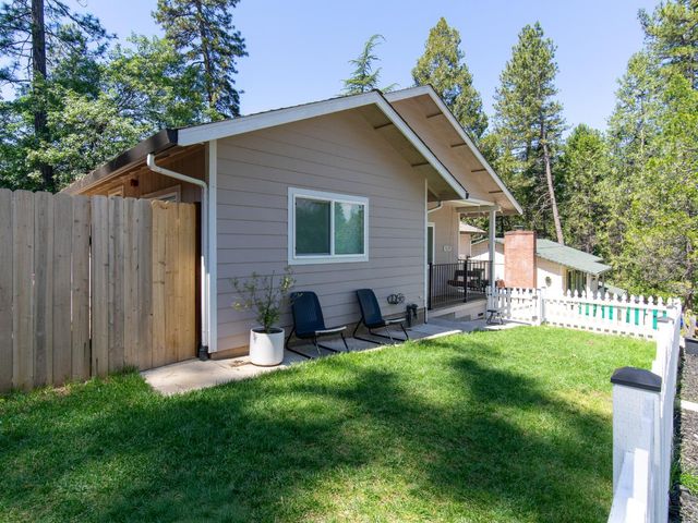 3214 Gerle Ave, Placerville, CA 95667