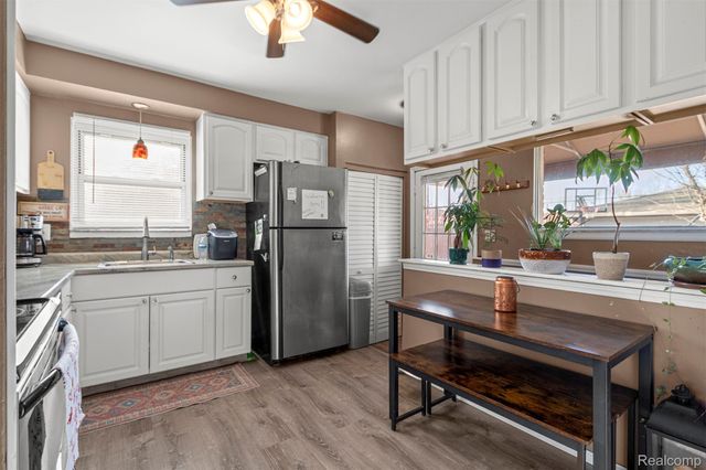 29701 Elmgrove Street, St. Clair Shores, MI 48082