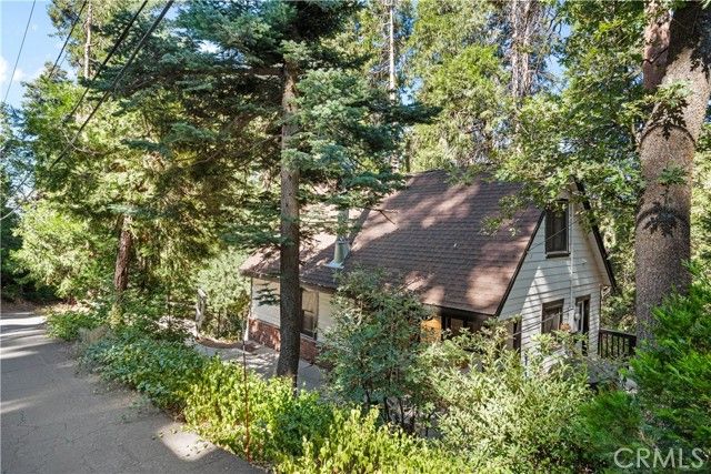 25576 Hi Lane, Twin Peaks, CA 92391