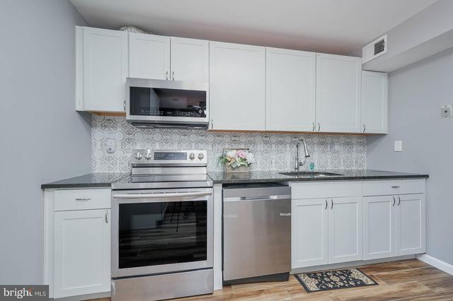 214 PENDER PL, Rockville, MD 20850