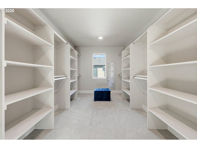 4018 Se 77TH Ave, Hillsboro, OR 97123