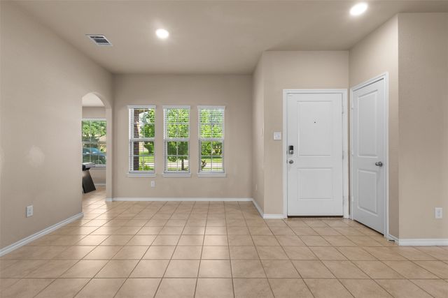 1546 Illinois Avenue, Lancaster, TX 75134
