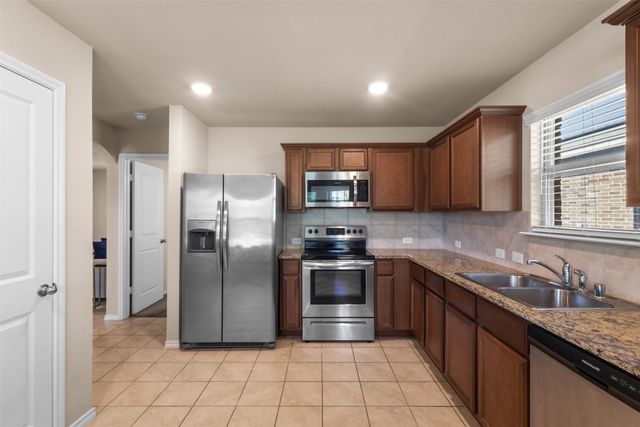 1546 Illinois Avenue, Lancaster, TX 75134