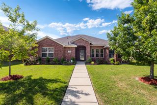 1546 Illinois Avenue, Lancaster, TX 75134