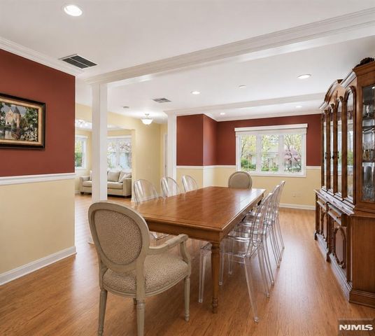 50 Highgate Terrace, Bergenfield, NJ 07621