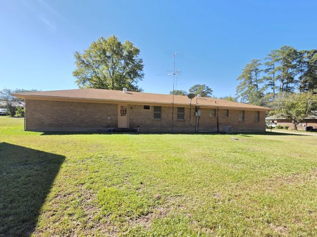 123 Frank Dr. Drive, Logansport, LA 71049