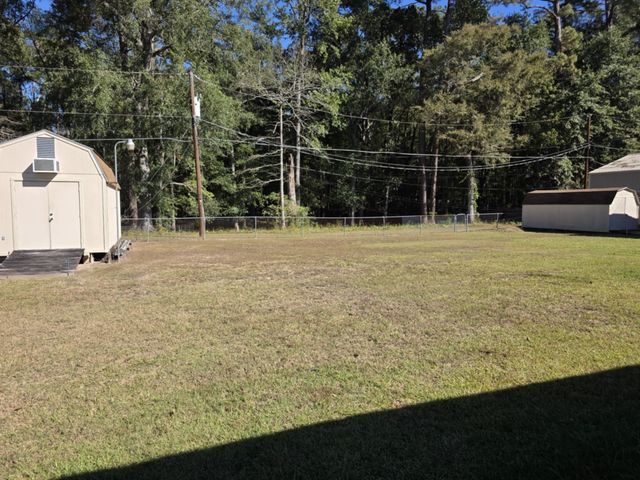 123 Frank Dr. Drive, Logansport, LA 71049