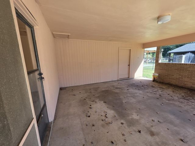 123 Frank Dr. Drive, Logansport, LA 71049