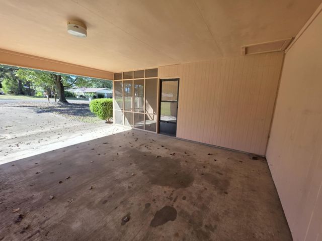 123 Frank Dr. Drive, Logansport, LA 71049