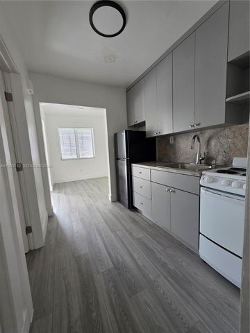 57 Esplanade Dr 71D, Miami Springs, FL 33166