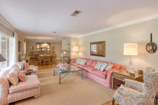 900 N CITRUS AVENUE, Howey In The Hills, FL 34737