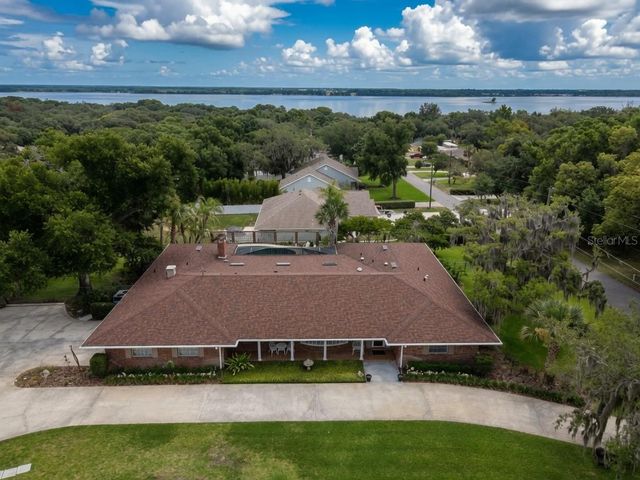 900 N CITRUS AVENUE, Howey In The Hills, FL 34737