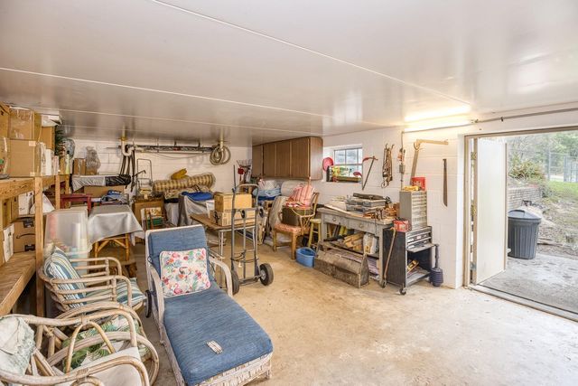 900 N CITRUS AVENUE, Howey In The Hills, FL 34737