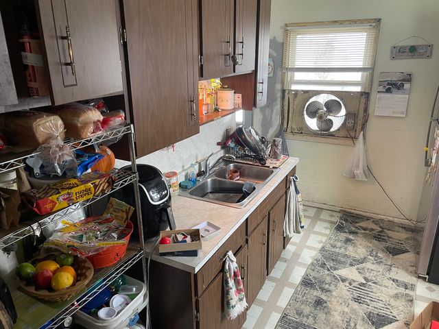 207 E 9th Street, La Porte, IN 46350