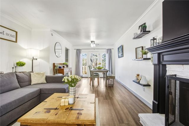 2763 Farmstead SE Road, Smyrna, GA 30080