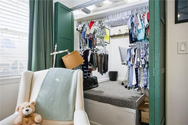 2763 Farmstead SE Road, Smyrna, GA 30080