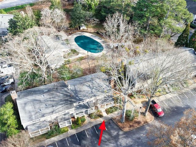 2763 Farmstead SE Road, Smyrna, GA 30080