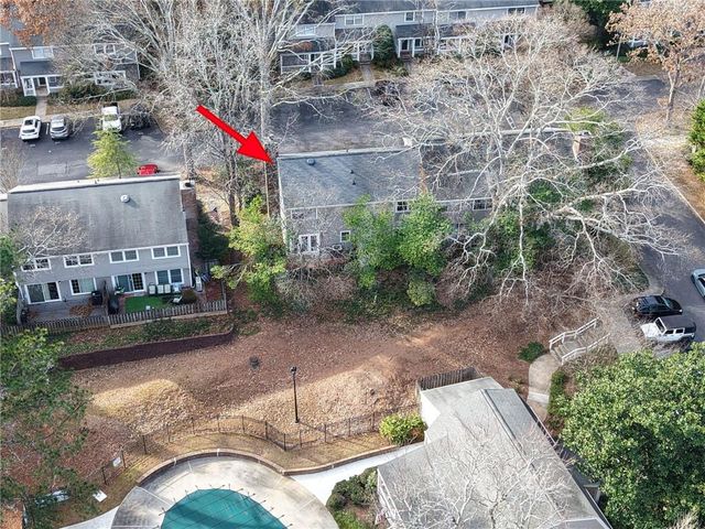 2763 Farmstead SE Road, Smyrna, GA 30080