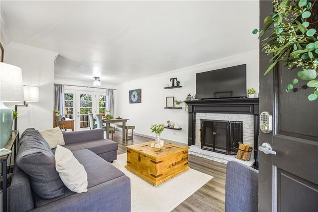 2763 Farmstead SE Road, Smyrna, GA 30080