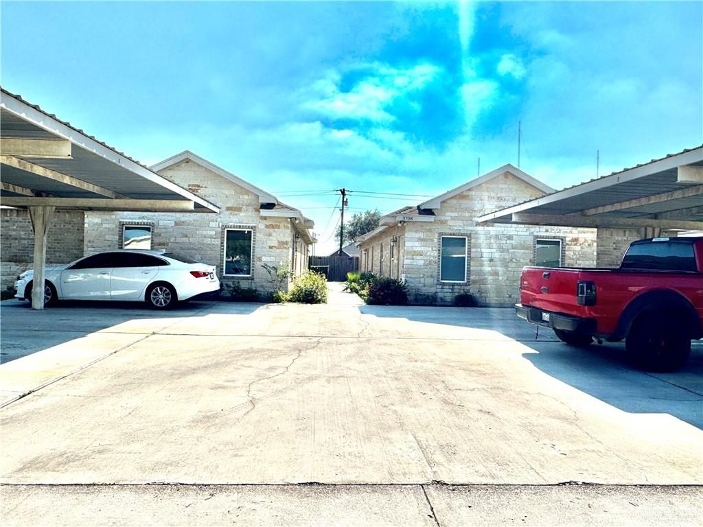 3708 Hawthorne Avenue, Edinburg, TX 78539
