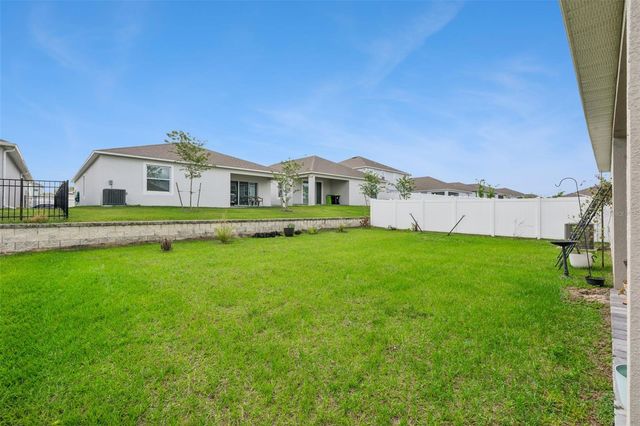 4931 LYRIC DRIVE, Mascotte, FL 34753
