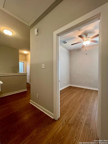 374 CREEKSIDE CURV, New Braunfels, TX 78130