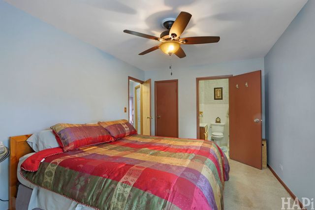 34945 N Leonard Avenue, Ingleside, IL 60041