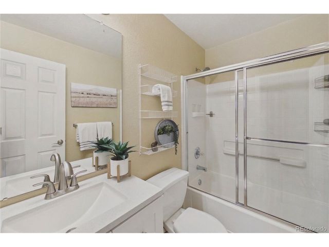 1104 Sandpiper Ln, Brighton, CO 80601