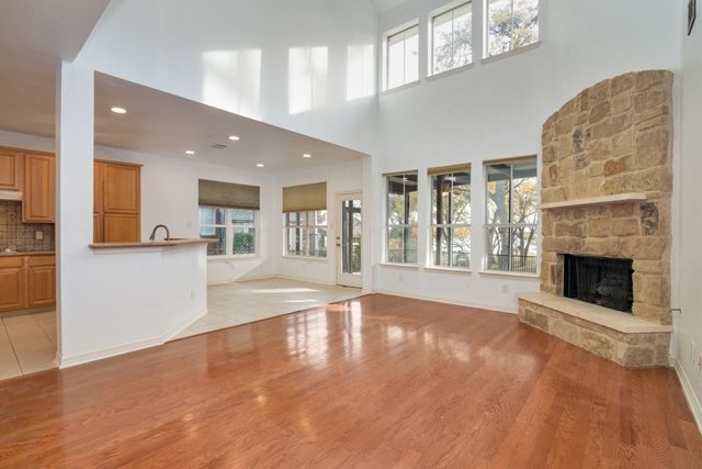 8810 Edgelake Trail, Rowlett, TX 75088