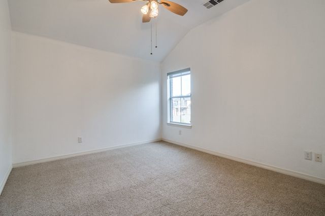 8810 Edgelake Trail, Rowlett, TX 75088