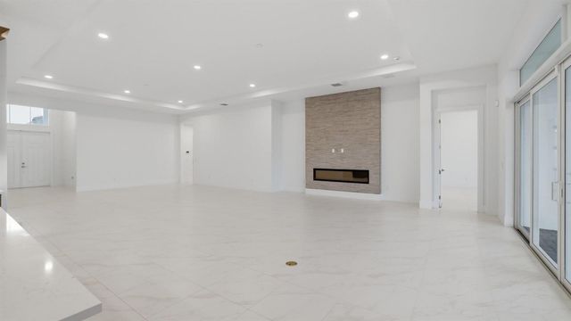 8353 SW Puccini Way, Port St. Lucie, FL 34987