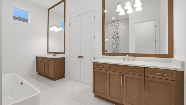 8353 SW Puccini Way, Port St. Lucie, FL 34987
