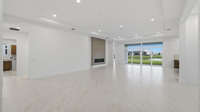 8353 SW Puccini Way, Port St. Lucie, FL 34987