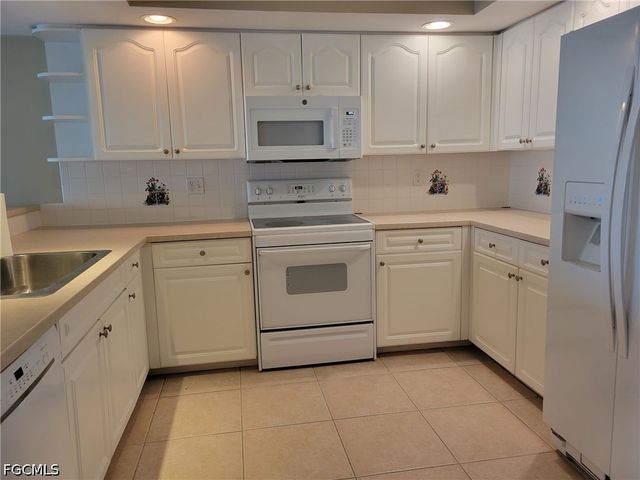 603 McGregor Park CIR, Fort Myers, FL 33908