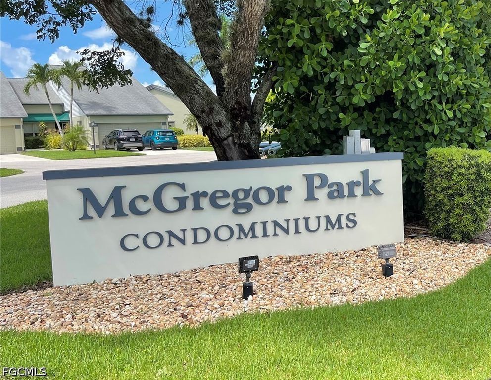 603 McGregor Park CIR, Fort Myers, FL 33908