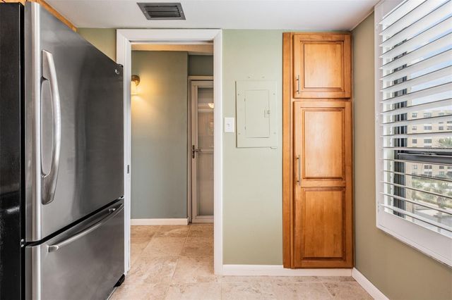 2620 COVE CAY DRIVE 601, Clearwater, FL 33760