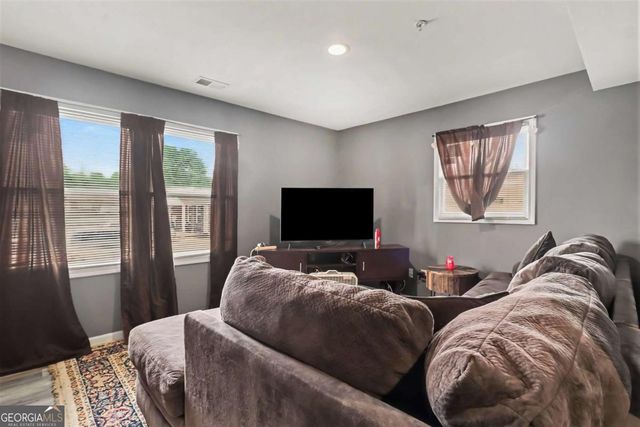 22 Pratt Street, Newnan, GA 30263