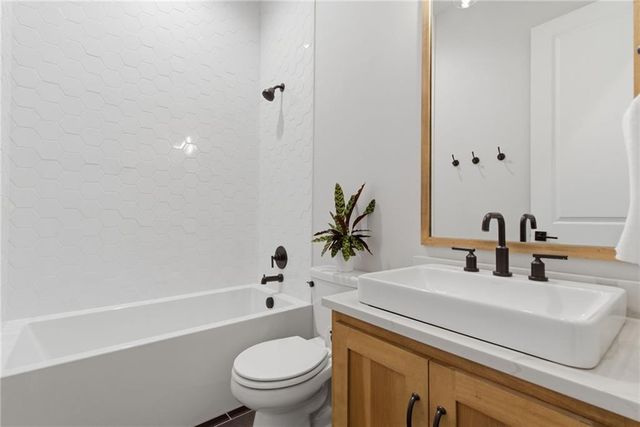 12300 W 168th Street, Overland Park, KS 66221
