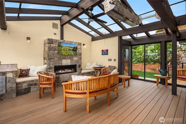 2910 N 28th Street, Tacoma, WA 98407