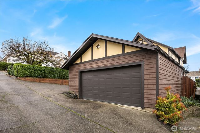 2910 N 28th Street, Tacoma, WA 98407