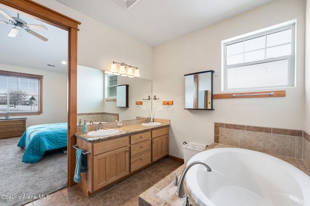 14459 N OHIO ST, Rathdrum, ID 83858