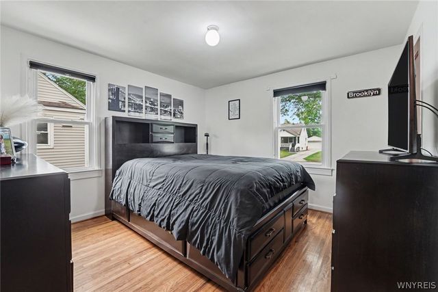 93 Greenfield Avenue, West Seneca, NY 14224