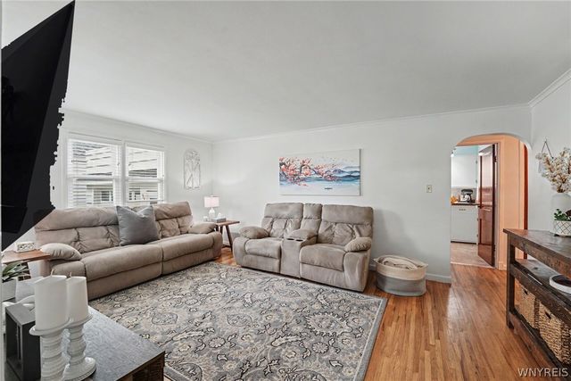 93 Greenfield Avenue, West Seneca, NY 14224