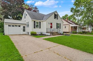 93 Greenfield Avenue, West Seneca, NY 14224